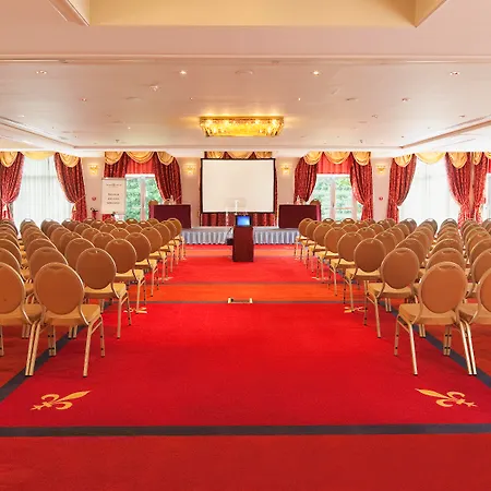 Dream Castle Marne La Vallee Hotell 4*